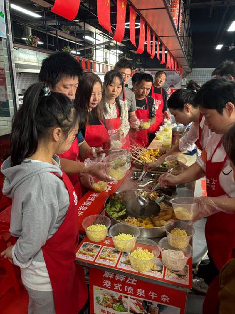 特色餐饮项目：在美食与艺术的交融中探索新风味